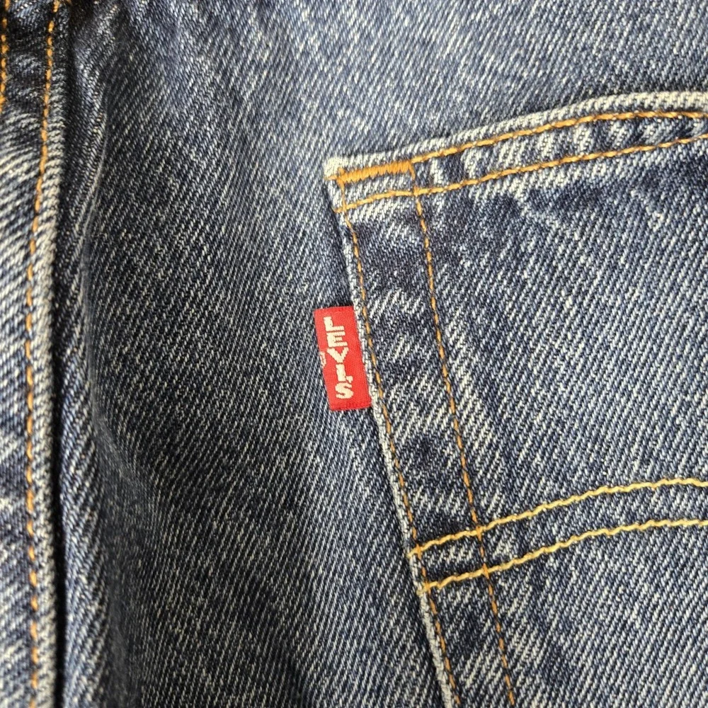 Levi's Jeans Womens 22W 501 90s Straight Denim Button Fly Classic Premium Blue
